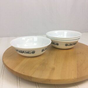 Corelle by Corning Old Town Blue Onion Coupe Cereal Bowls Set of 4 Made USA